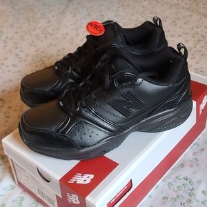 NEW BALANCE WX623AB2 WOMEN'S BLACK